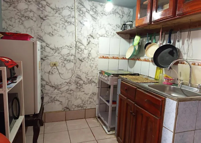 Daisy'S House Hostel