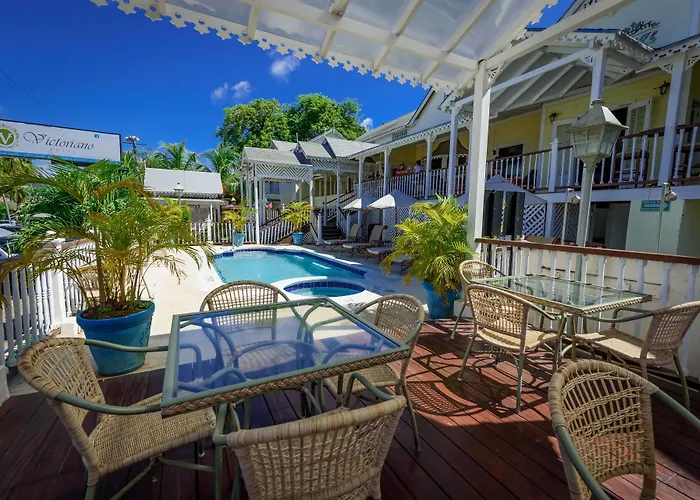 Hotel Victoriano